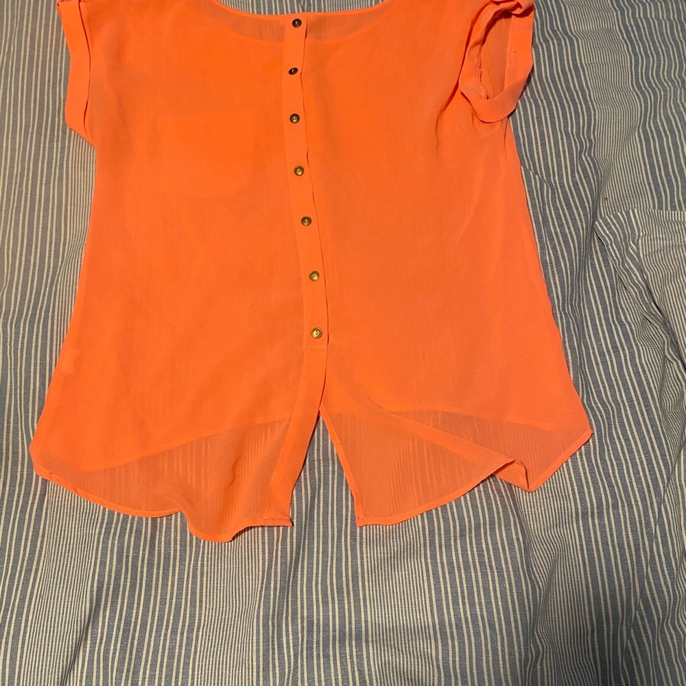 Cap sleeve too
